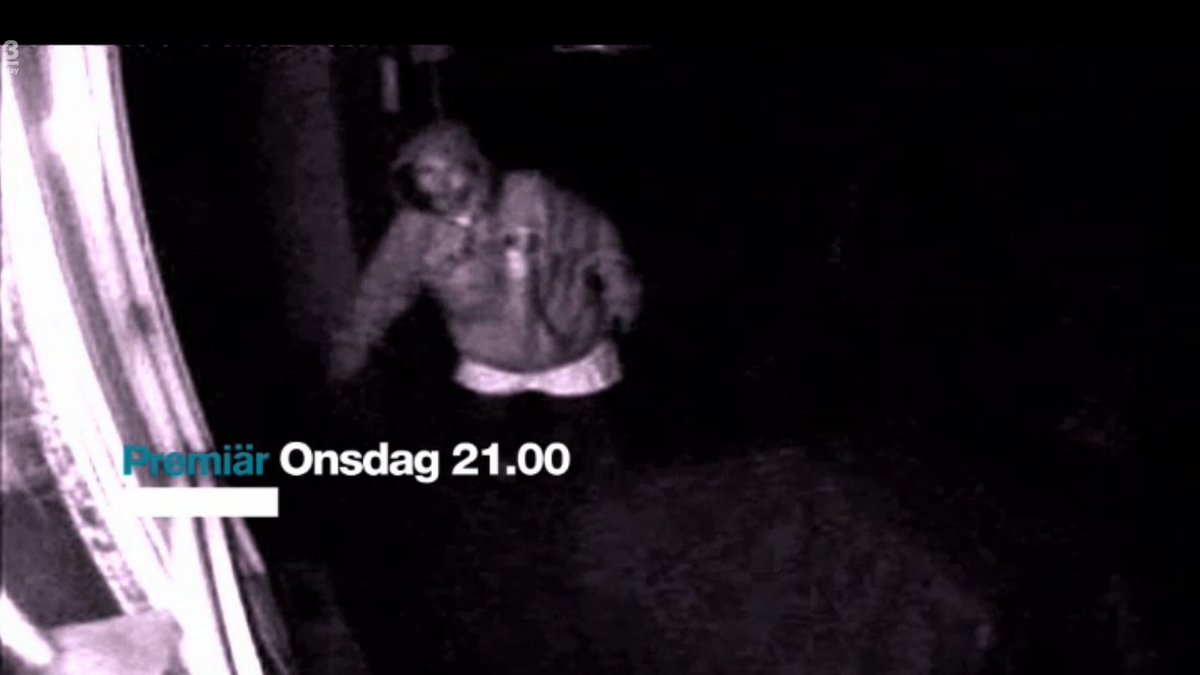 Trailern visar en man som smyger utanför huset.
